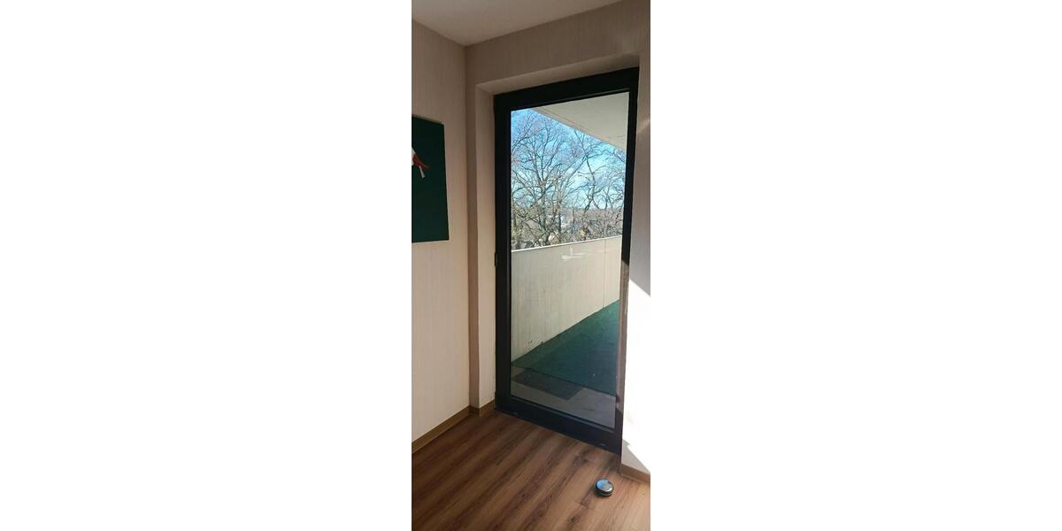 Etagenwohnung Lingen (Ems) - 2 Zimmer, 100 m&sup2;, 422&euro; | Angebot:25567952