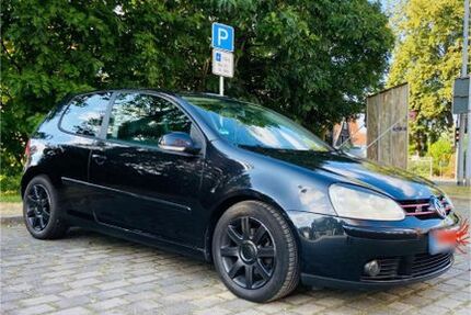 VW Golf 202.000 km 1.400 &euro; Gronau 48599