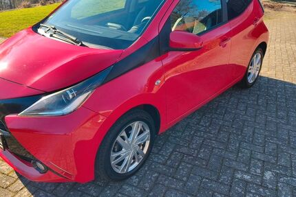 Toyota Aygo (X) 134.600 km 5.350 &euro; Neuenhaus 49828