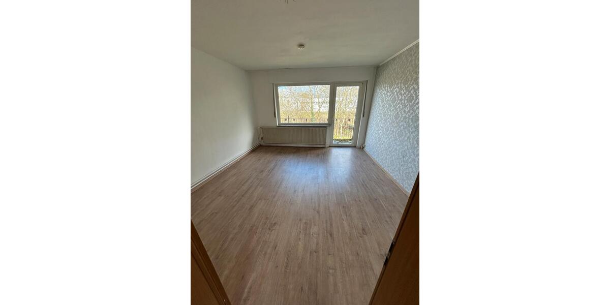 Etagenwohnung Lingen (Ems) - 4 Zimmer, 88 m&sup2;, 750&euro; | Angebot:25904810