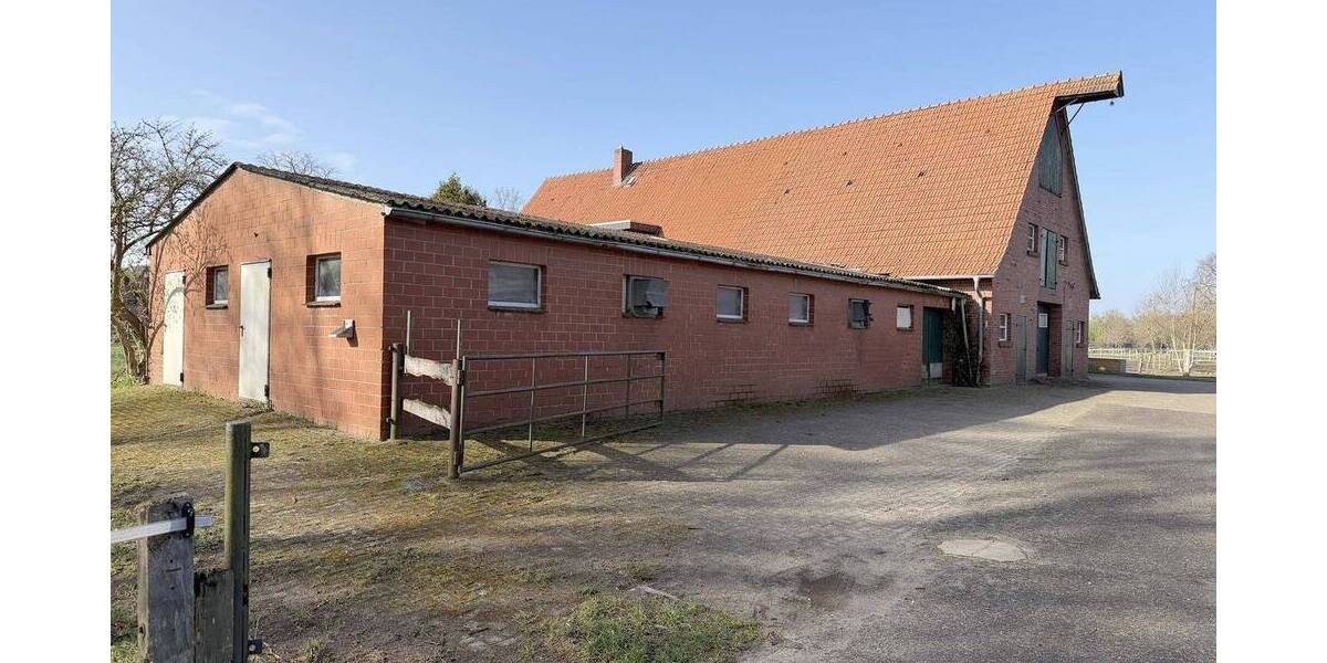 Mehrfamilienhaus, Wohnhaus Nordhorn Bakelde - 8 Zimmer, 184 m&sup2;, 590.000&euro; | Angebot:26219970