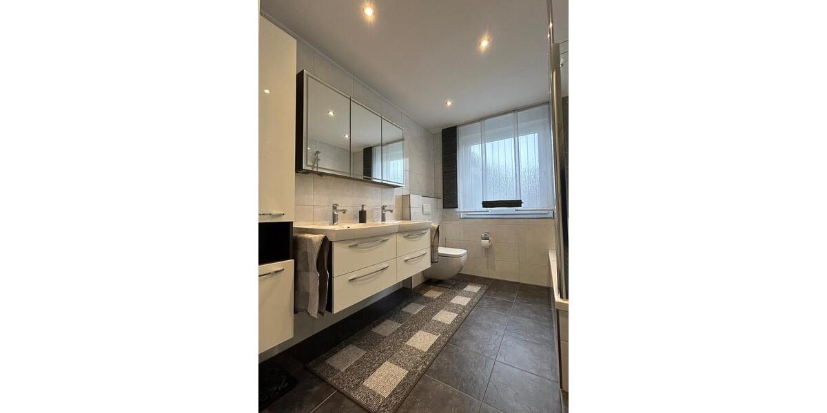 Einfamilienhaus Neuenhaus - 4 Zimmer, 120 m&sup2;, 299.000&euro; | Angebot:25047741