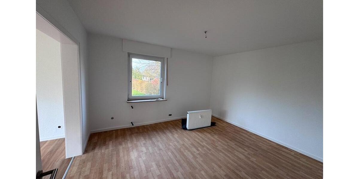 Erdgeschoßwohnung Lingen (Ems) - 3 Zimmer, 90 m&sup2;, 800&euro; | Angebot:26662377