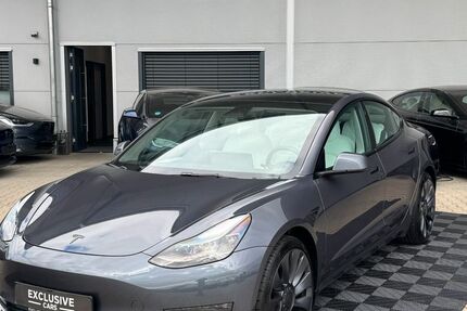 Tesla Model 3 99.777 km 33.750 &euro; Emsbüren 48488