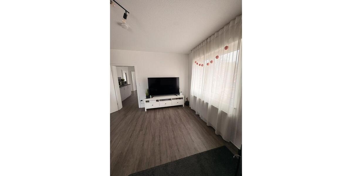 Etagenwohnung Lingen (Ems) Damaschke - 3 Zimmer, 90 m&sup2;, 725&euro; | Angebot:26007360