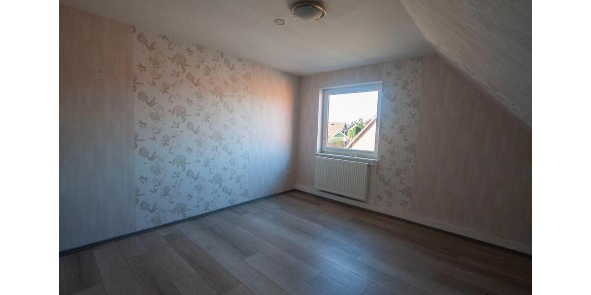 Einfamilienhaus Neuenhaus - 7 Zimmer, 125 m&sup2;, 235.000&euro; | Angebot:25393524