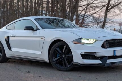 Ford Mustang 53.191 km 28.900 &euro; Langen 49838