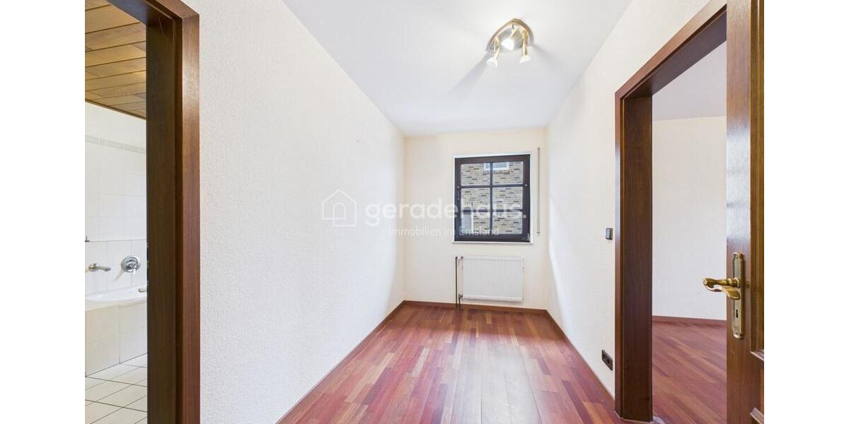 Erdgeschoßwohnung Lingen (Ems) Damaschke - 4 Zimmer, 141 m&sup2;, 1.150&euro; | Angebot:24218081