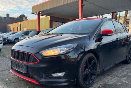 Ford Focus 204.000 km 4.950 &euro; Nordhorn 48529
