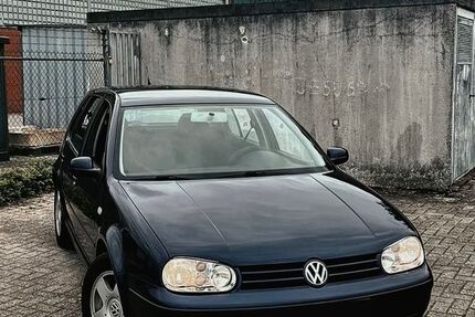 VW Golf 163.000 km 2.000 &euro; nordhorn 48527