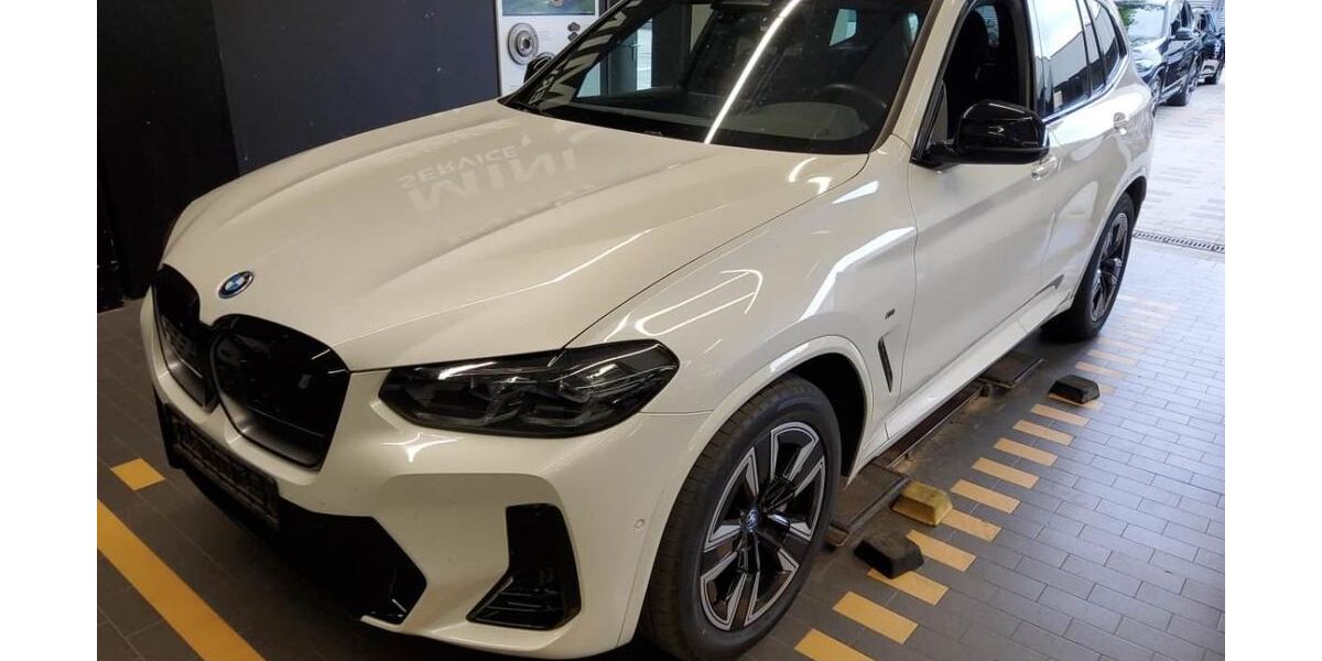 BMW iX3 43.500 km 41.377 &euro; Osterwald 49828