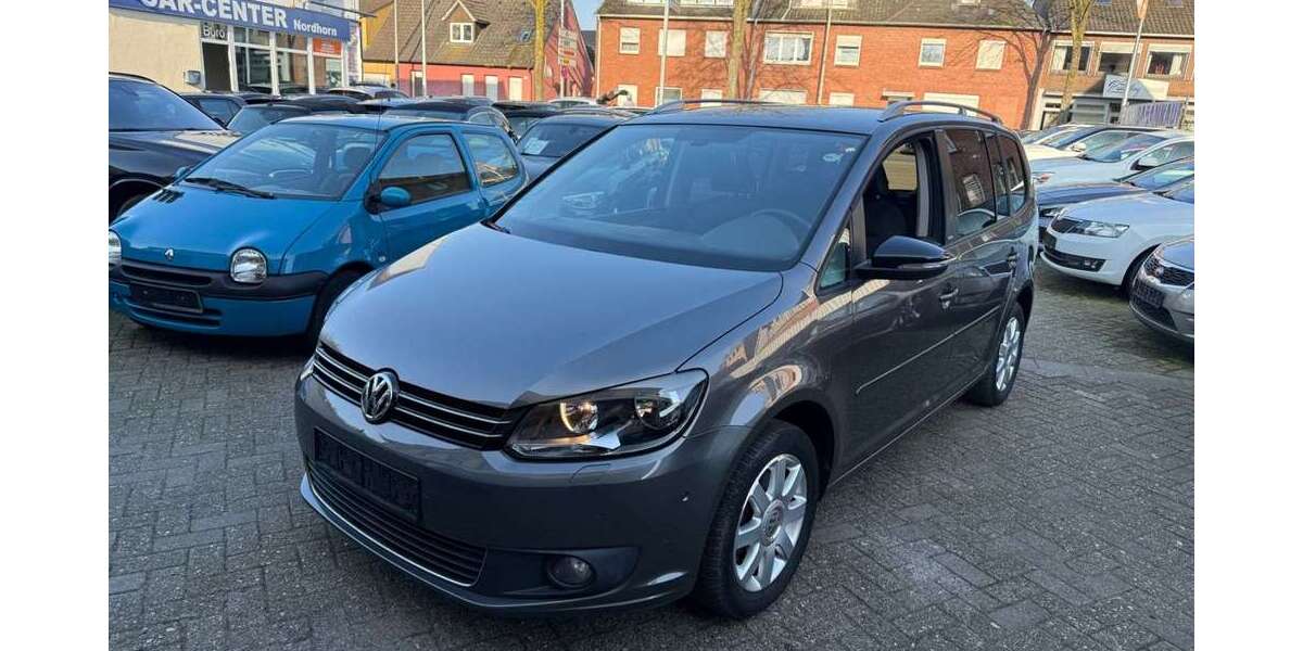 VW Touran 143.000 km 8.999 &euro; Nordhorn 48529