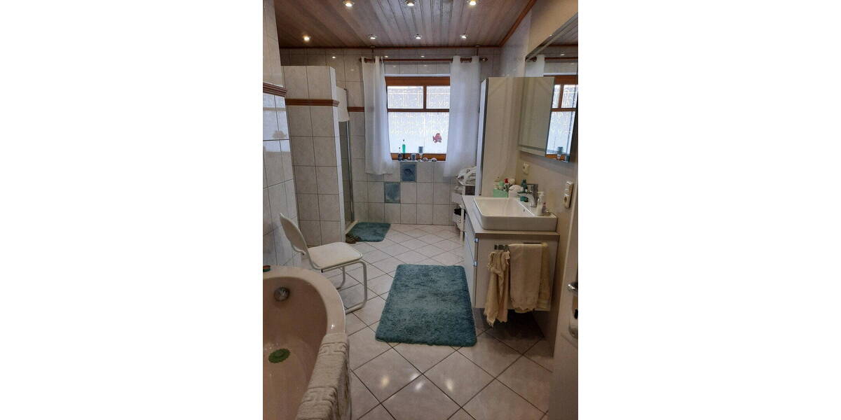 Etagenwohnung Nordhorn - 5 Zimmer, 163 m&sup2;, 385.000&euro; | Angebot:26243714