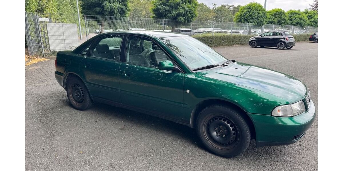 Audi A4 82.000 km 3.900 &euro; Neuenkirchen 48485