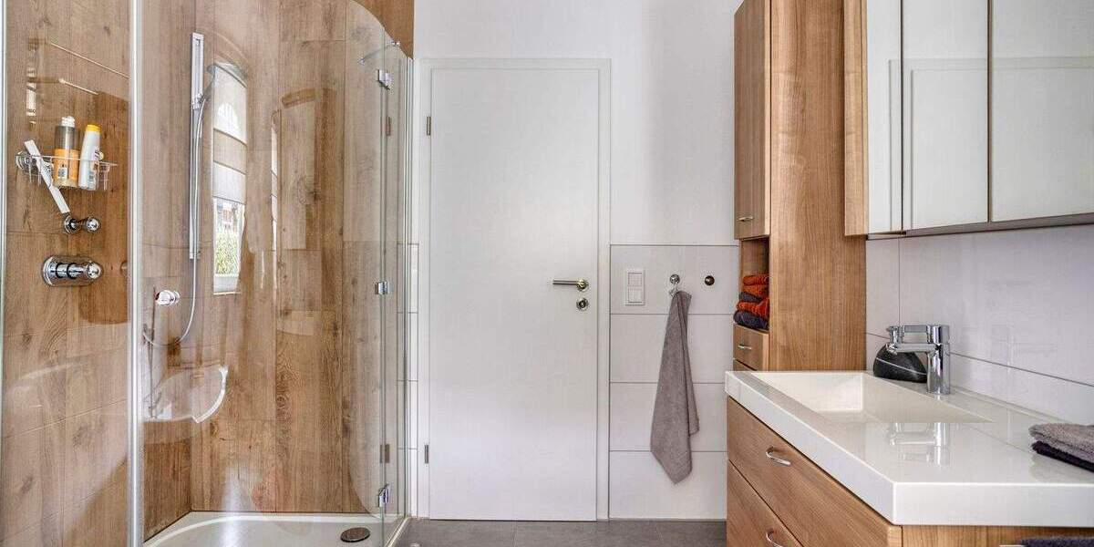 Einfamilienhaus Gronau - 5 Zimmer, 200 m&sup2;, 599.000&euro; | Angebot:26017593