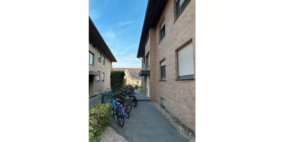 Dachgeschoßwohnung Lingen (Ems) - 3 Zimmer, 89 m&sup2;, 890&euro; | Angebot:25384473