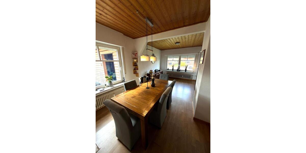 Einfamilienhaus Neuenhaus - 7 Zimmer, 154 m&sup2;, 265.000&euro; | Angebot:25756949