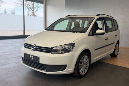 VW Touran 151.000 km 8.990 &euro; Nordhorn 48529