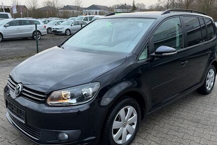 VW Touran 102.000 km 10.995 &euro; Lingen 49808