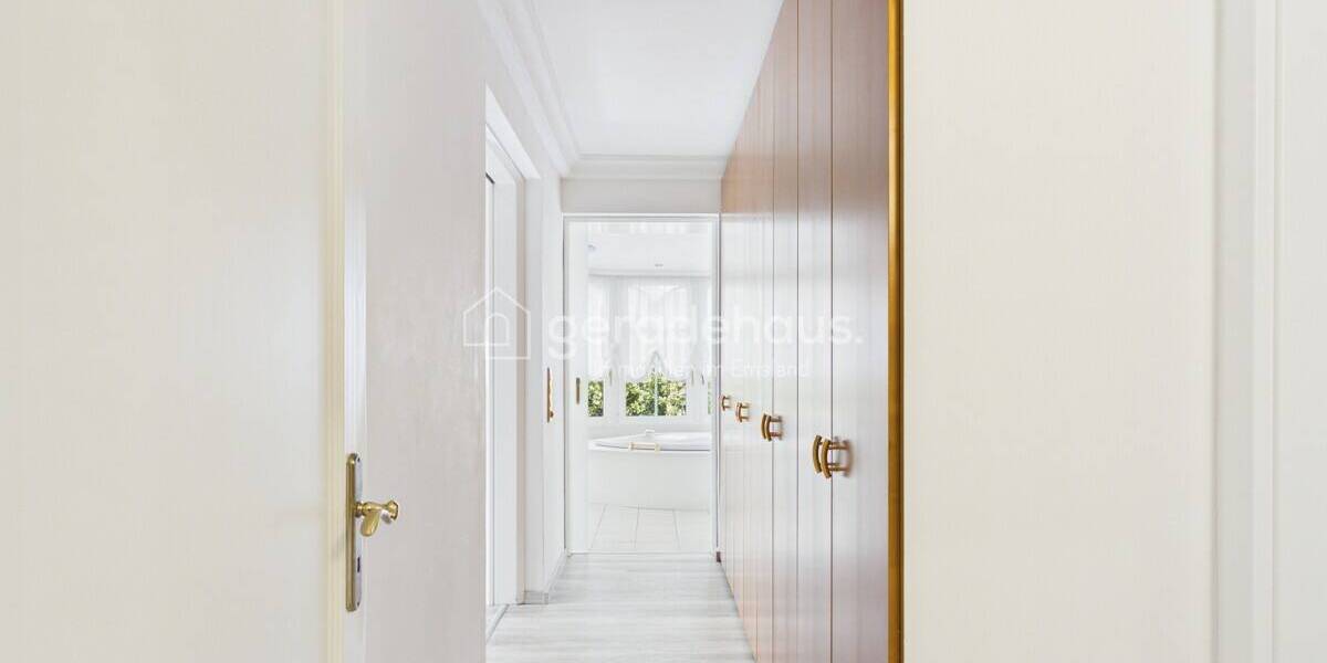 Einfamilienhaus Lingen Damaschke - 7 Zimmer, 226 m&sup2;, 570.000&euro; | Angebot:26528275